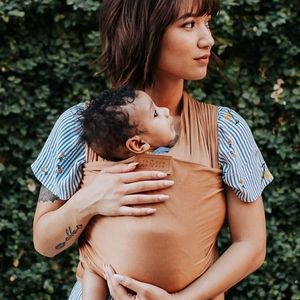 Tuck and Bundle Ezra Wrap